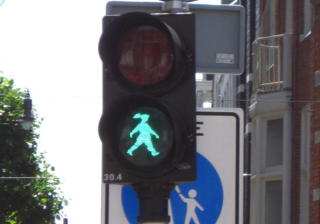 Illustration for article titled 7 Crosswalk Signals You Won't Mind Waiting For